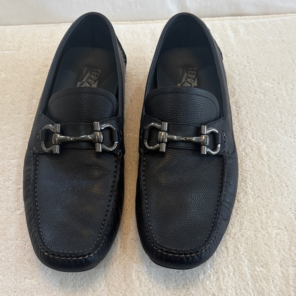 Salvatore Ferragamo Men's Black Leather Loafers